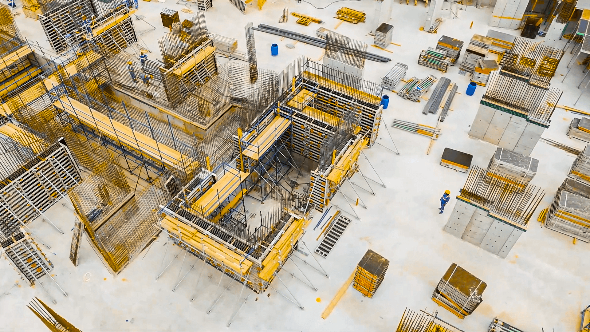 Core Wall Casting & Tower Crane Installation